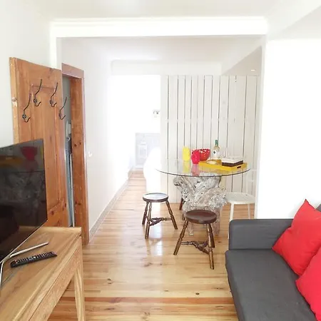 Lisbonsweethome B Appartamento *