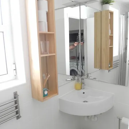 百罗甜蜜之家公寓 *